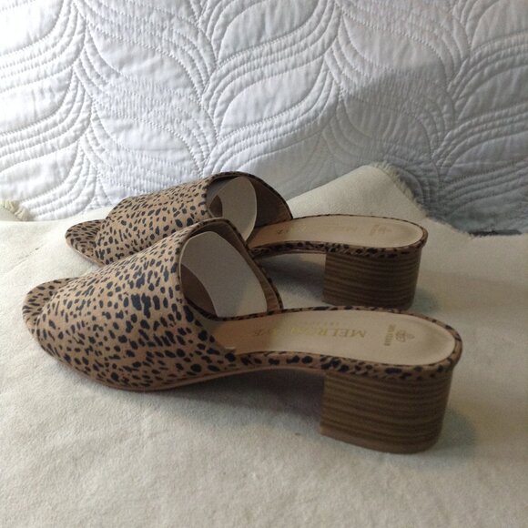 NWOT Melrose Ave; LA Vegan Spotted Print Slides, "11", Bohemian Chic, Comfort - Picture 3 of 6